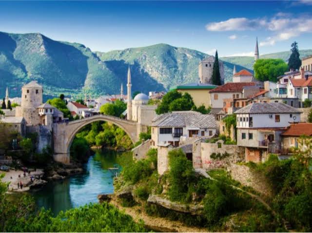 شروط السفر إلي البوسنة والهرسك من السعودية 1445